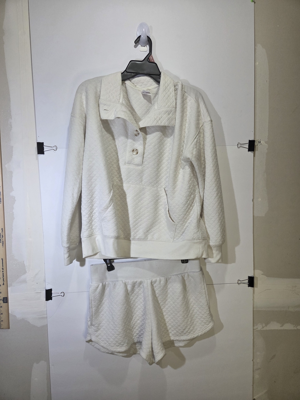 stars above Cream Quilted Pullover & Shorts Sleep Set - Picture 2 of 16